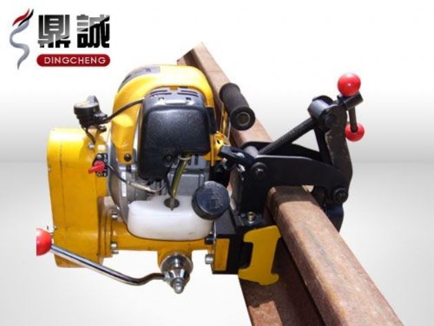 點(diǎn)擊查看詳細(xì)信息<br>標(biāo)題：內(nèi)燃鋼軌鉆孔機(jī) 閱讀次數(shù)：4833